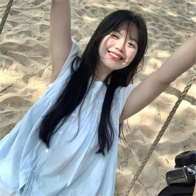 蒙娜丽莎与血月